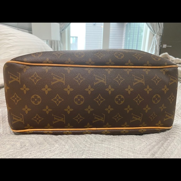 Authentic Louis Vuitton Delightful MM - Picture 2 of 16